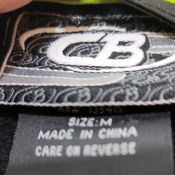 CB SPORTS Black Performance Jacket with High Collar and Full-Length Zipper - Picture 2 of 10